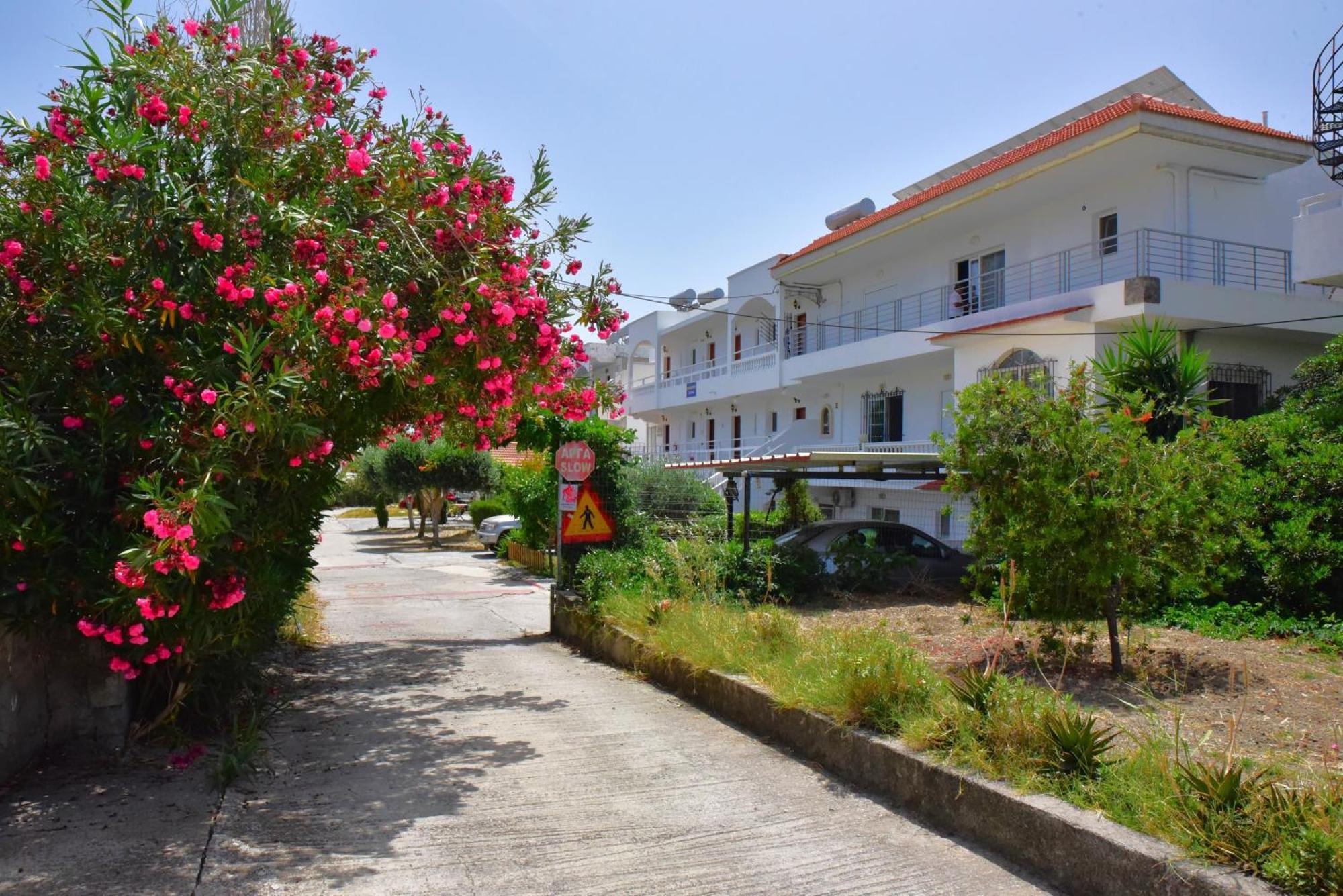 Roseberry Studios Faliraki Bagian luar foto